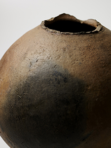 【Earthenware YAKISHIME 土器・やきしめ】Special Exhibition -Earthenware ‘Yakishime’-