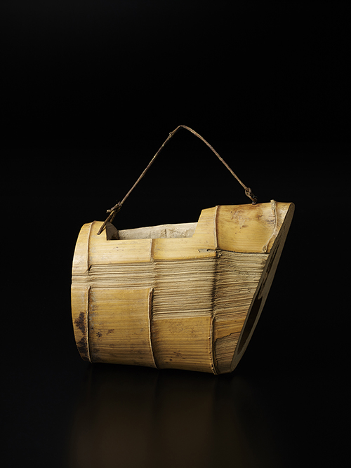 釣舟花入 銘 『かちかち山』